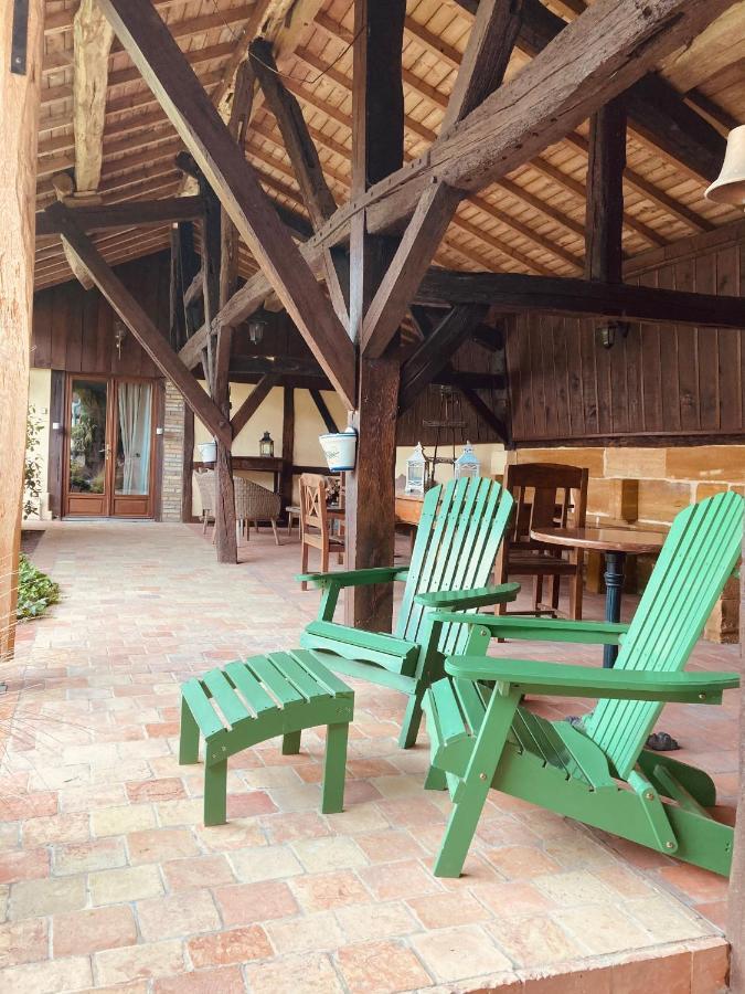 Maison De Campagne Avec Cheminee Et Exterieur La Neuville-aux-Bois エクステリア 写真