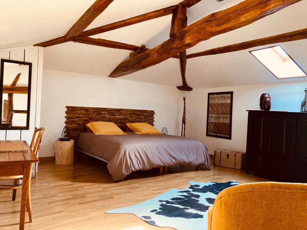 Maison De Campagne Avec Cheminee Et Exterieur La Neuville-aux-Bois エクステリア 写真